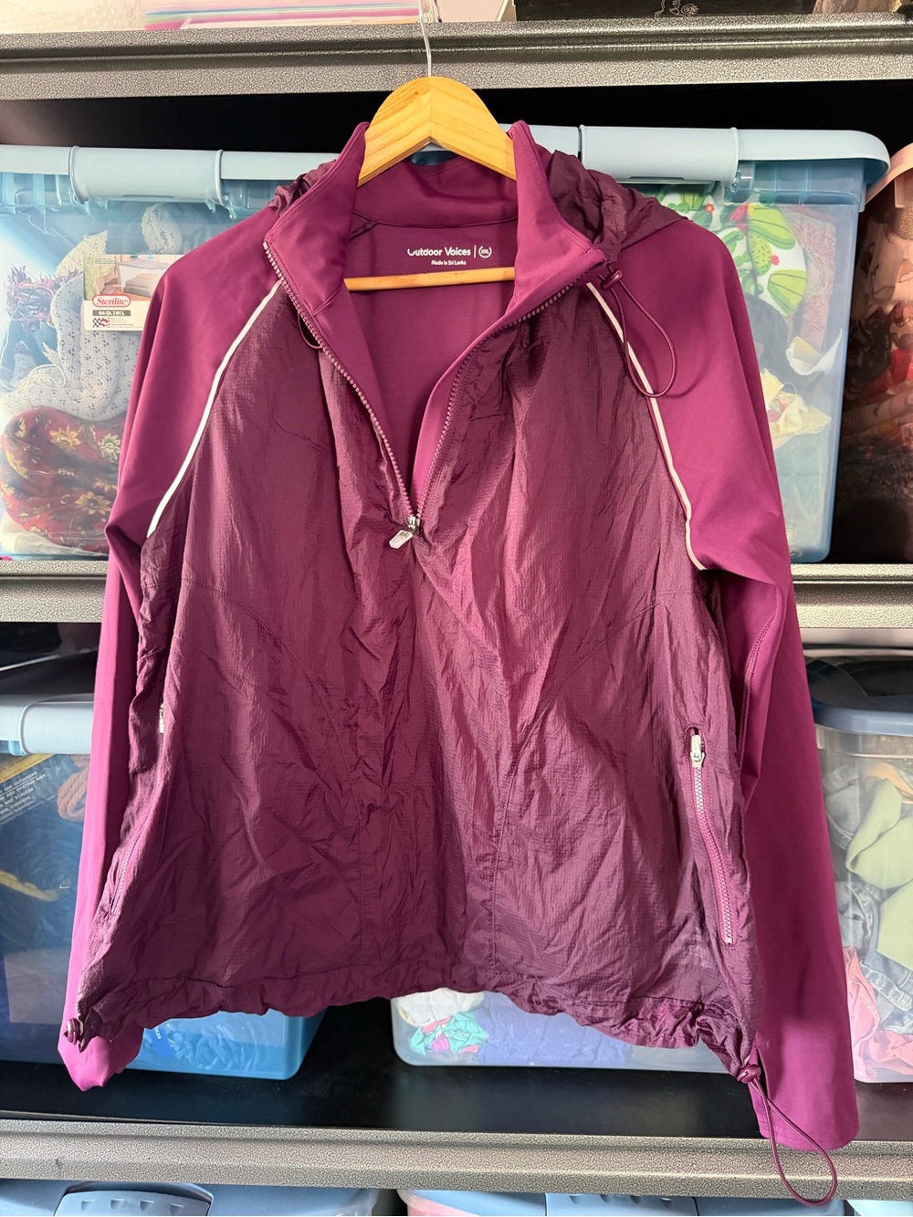 Outdoor Voices Women's Plum Frostknit Lightweight Windbreaker Jacket